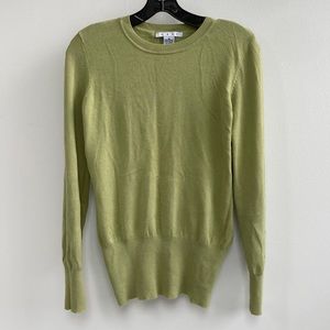 Cabi light green light weight sweater with a scoop neck - size M